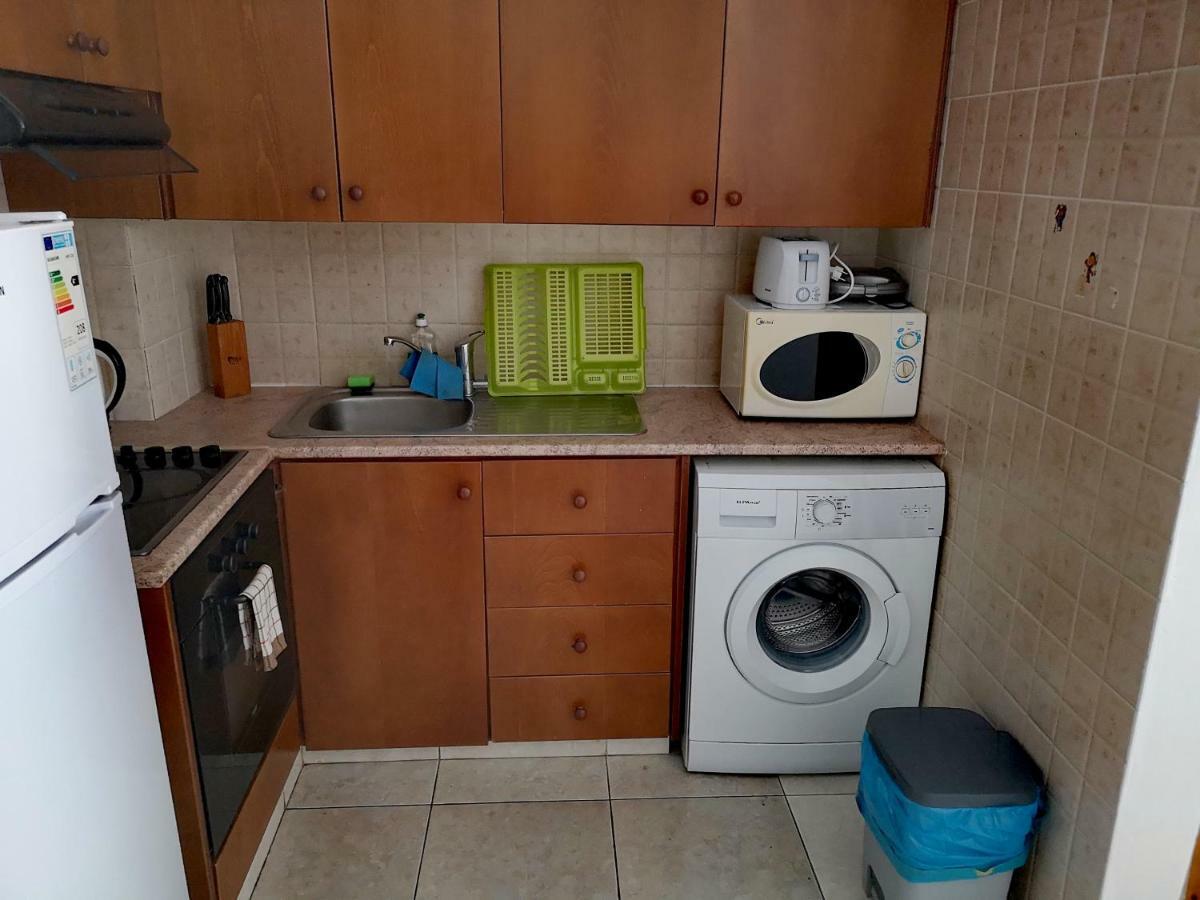 Faneromeni Court Apartment Paphos Ngoại thất bức ảnh
