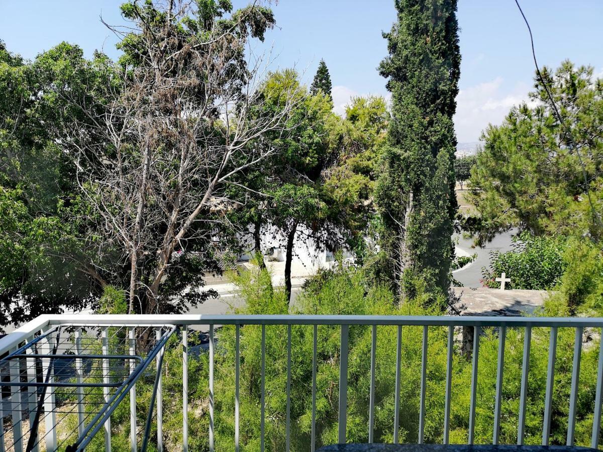 Faneromeni Court Apartment Paphos Ngoại thất bức ảnh